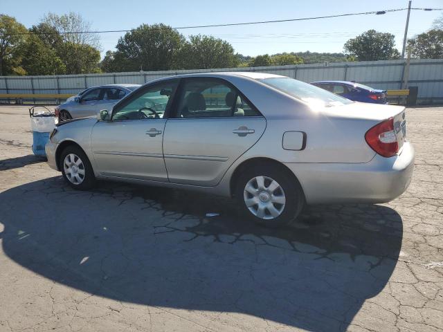 4T1BE32KX4U832711 - 2004 TOYOTA CAMRY LE 银色 照片 2