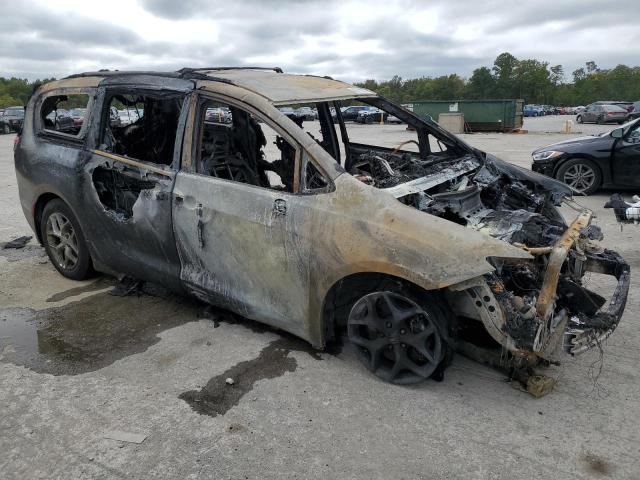 2C4RC1BG5HR667954 - 2017 CHRYSLER PACIFICA TOURING L BURN photo 4