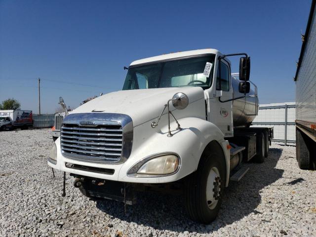 1FUJA6CG76PV92583 - 2006 FREIGHTLINER CONVENTION COLUMBIA WHITE photo 2