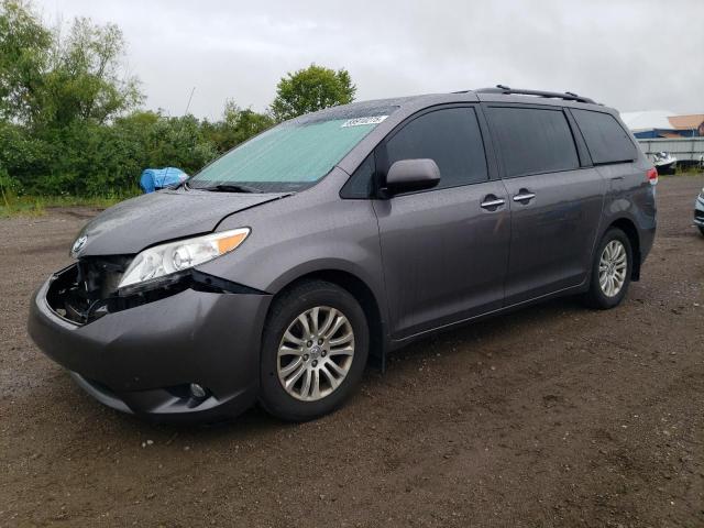 2014 TOYOTA SIENNA XLE, 
