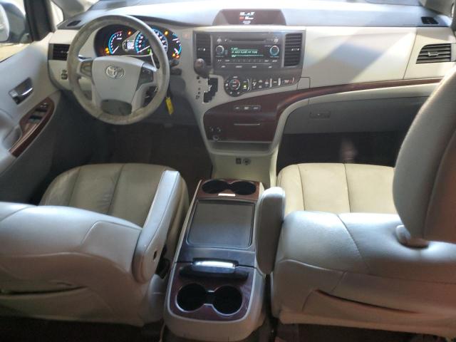 5TDDK3DC9CS033551 - 2012 TOYOTA SIENNA XLE GRAY photo 8