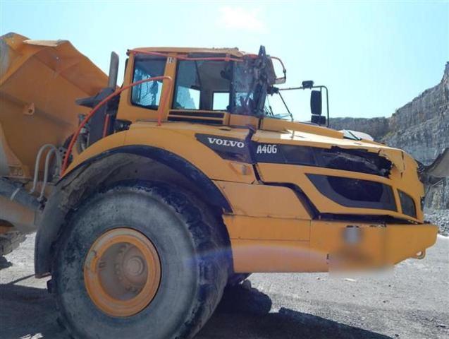 VCE0A40GH00342009 - 2017 VOLVO A40G YELLOW photo 1