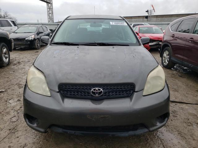 2T1KR32E15C368533 - 2005 TOYOTA COROLLA MA XR GRAY photo 5