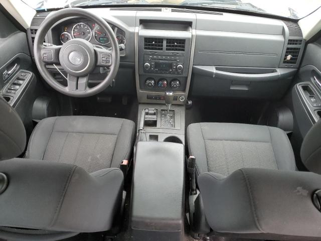 1C4PJMAK5CW206810 - 2012 JEEP LIBERTY SPORT Ақ фото 8