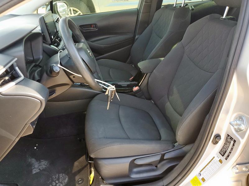 JTDEPMAE8NJ220670 - 2022 TOYOTA COROLLA LE 银色 照片 7