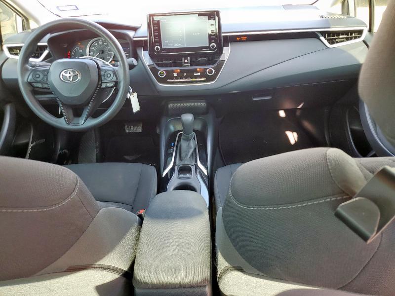 JTDEPMAE8NJ220670 - 2022 TOYOTA COROLLA LE 银色 照片 8