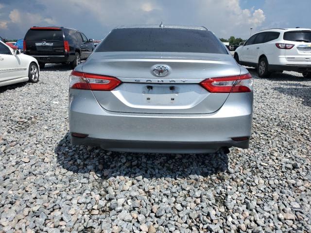 4T1B11HK3KU783517 - 2019 TOYOTA CAMRY L SILVER photo 6
