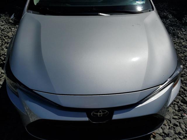 5YFDPRAE5LP105218 - 2020 TOYOTA COROLLA L GRAY photo 11