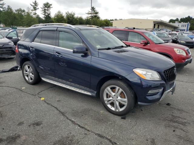 4JGDA5HB3FA528616 - 2015 MERCEDES-BENZ ML 350 4MATIC BLUE photo 4