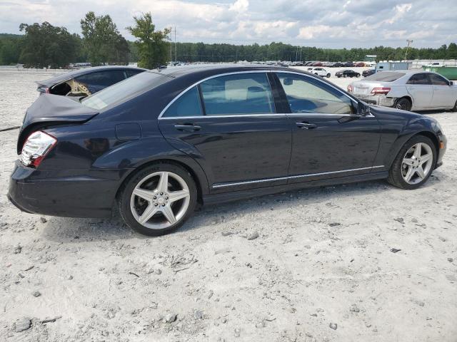 WDDNG8GB7AA343722 - 2010 MERCEDES-BENZ S 550 4MATIC BLACK photo 3