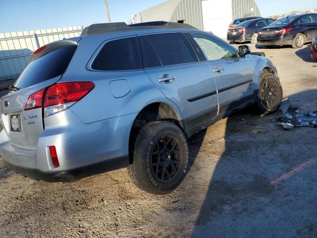 4S4BRDKC2D2318222 - 2013 SUBARU OUTBACK 3.6R LIMITED SILVER photo 3