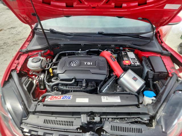 3VW547AU0JM267235 - 2018 VOLKSWAGEN GTI S RED photo 11