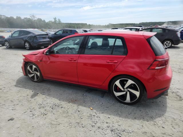 3VW547AU0JM267235 - 2018 VOLKSWAGEN GTI S RED photo 2