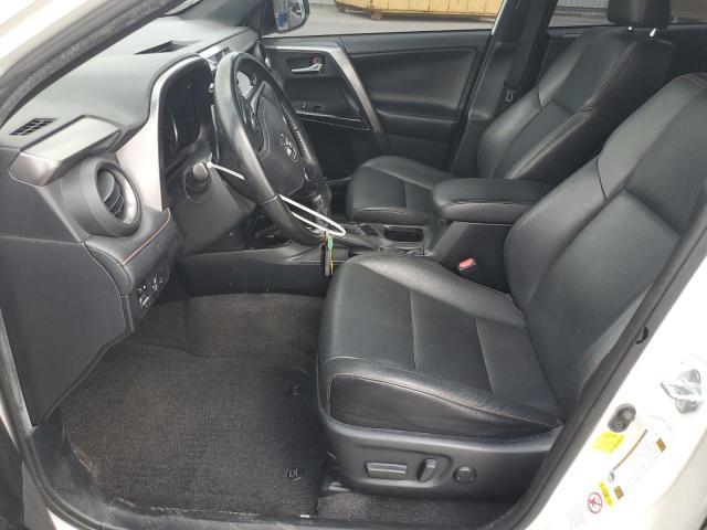 JTMNFREV9HJ710534 - 2017 TOYOTA RAV4 SE 白色 照片 7
