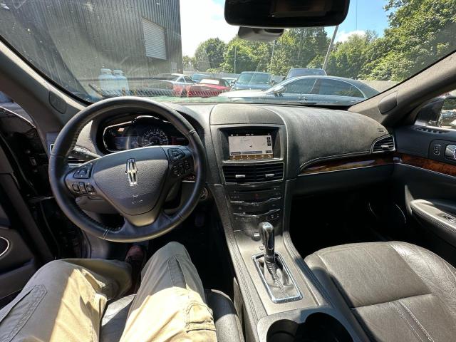 2LMHJ5NK3HBL01668 - 2017 LINCOLN MKT BLACK photo 9