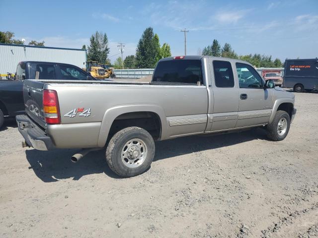 1GCHK29U32E268884 - 2002 CHEVROLET SILVERADO K2500 HEAVY DUTY TAN photo 3