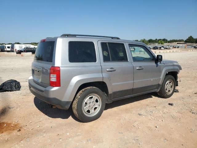 1C4NJPBA5GD588840 - 2016 JEEP PATRIOT SPORT GRAY photo 3