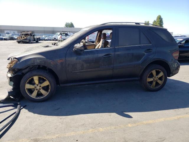 4JGBB8GB1BA681867 - 2011 MERCEDES-BENZ ML 350 4MATIC GRAY photo 1