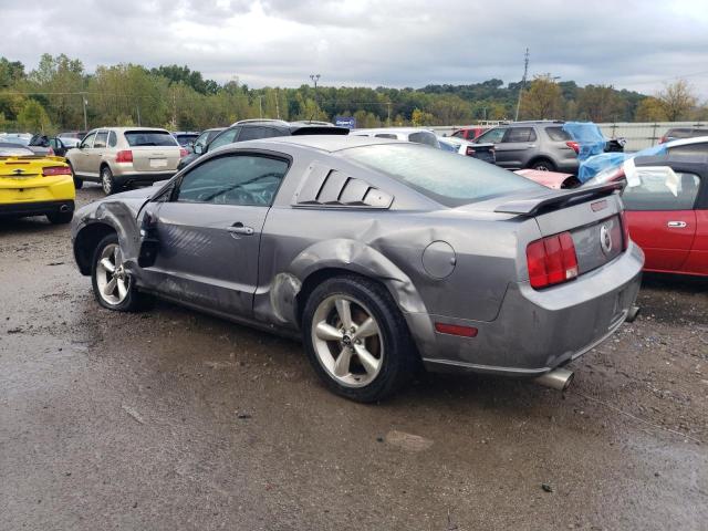 1ZVFT82HX75231596 - 2007 FORD MUSTANG GT GRAY photo 2