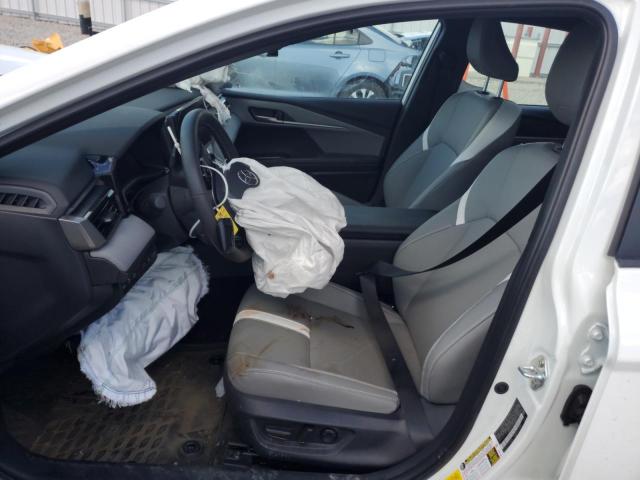 4T1DBADK1SU021606 - 2025 TOYOTA CAMRY XSE أبيض صورة 7