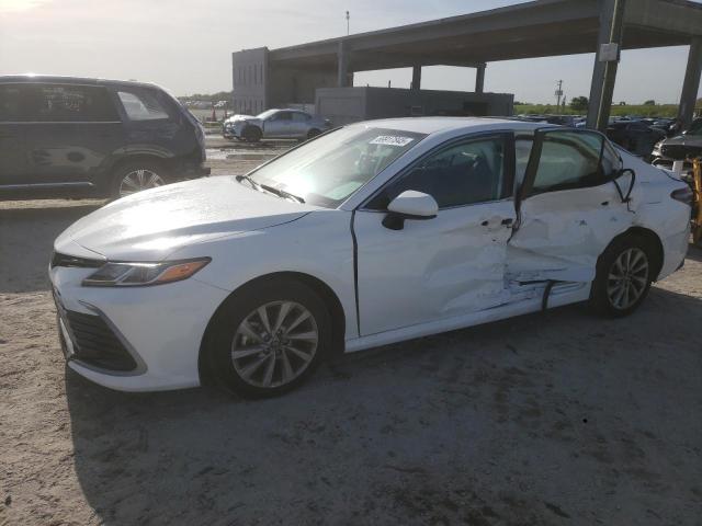 2024 TOYOTA CAMRY LE, 