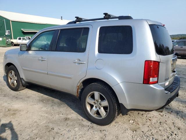 5FNYF4H53BB024743 - 2011 HONDA PILOT EXL SILVER photo 2