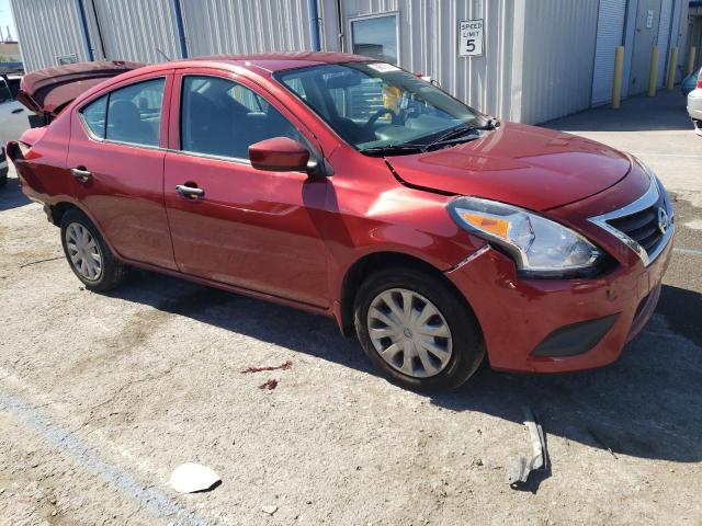 3N1CN7AP0JL860040 - 2018 NISSAN VERSA S RED photo 4