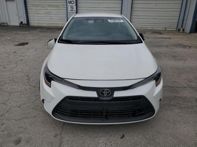 5YFB4MDE7SP273522 - 2025 TOYOTA COROLLA LE أبيض صورة 5