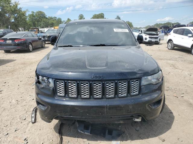 1C4RJFAG6JC211271 - 2018 JEEP GRAND CHER LAREDO 黑色 照片 5