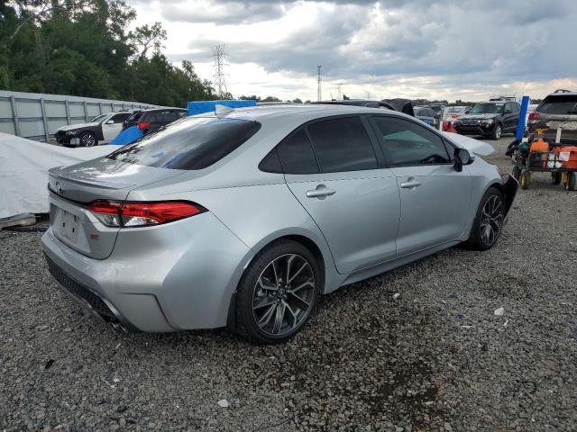 JTDS4MCE0NJ096869 - 2022 TOYOTA COROLLA SE SILVER photo 3