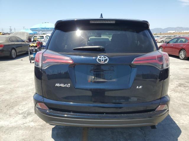 JTMZFREV2HJ146842 - 2017 TOYOTA RAV4 LE ლურჯი ფოტო 6