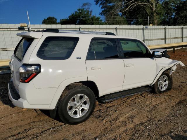 JTEBU5JR9K5715075 - 2019 TOYOTA 4RUNNER SR5/SR5 PREMIUM Biały zdjęcie 3