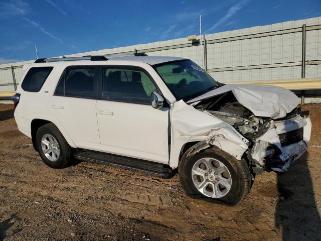 JTEBU5JR9K5715075 - 2019 TOYOTA 4RUNNER SR5/SR5 PREMIUM Biały zdjęcie 4