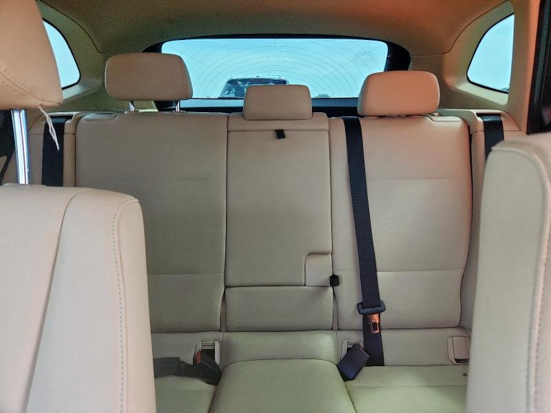 WBAVM1C5XFVZ94026 - 2015 BMW X1 SDRIVE28I BLACK photo 10