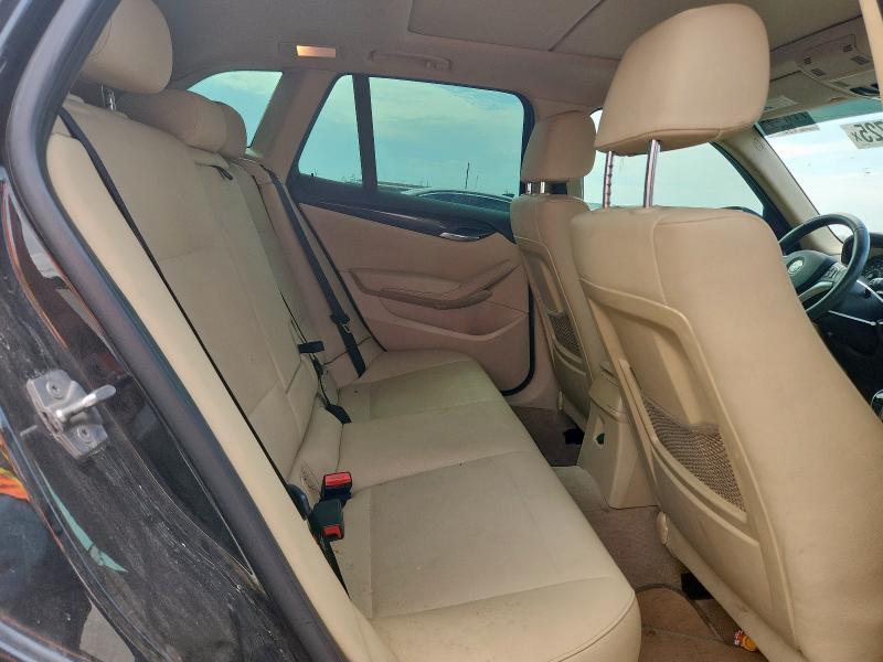 WBAVM1C5XFVZ94026 - 2015 BMW X1 SDRIVE28I BLACK photo 11