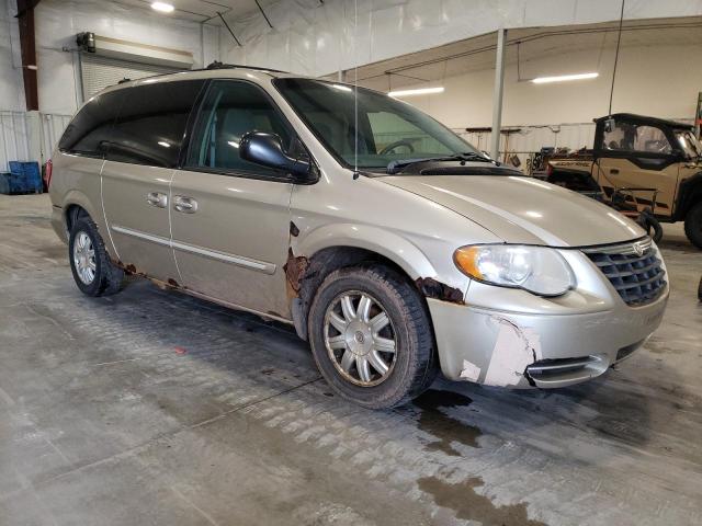 2C4GP54L05R164258 - 2005 CHRYSLER TOWN & COU TOURING 棕色 照片 4