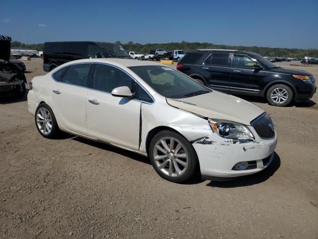 1G4PS5SK6D4234318 - 2013 BUICK VERANO WHITE photo 4