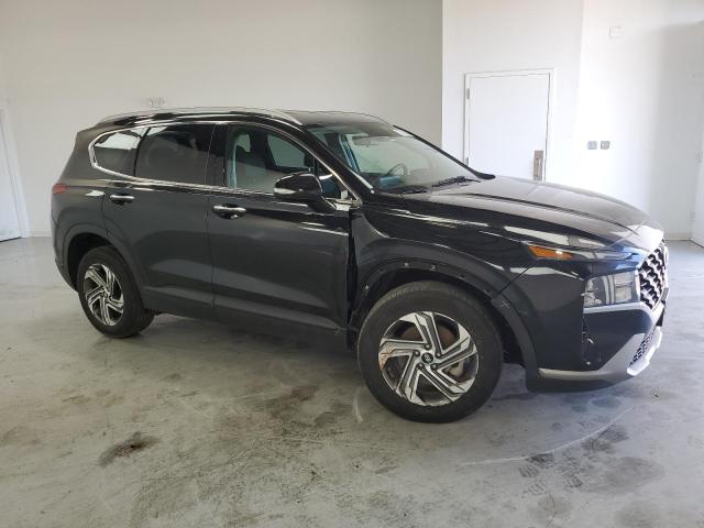 5NMS24AJ2PH616973 - 2023 HYUNDAI SANTA FE SEL BLACK photo 4