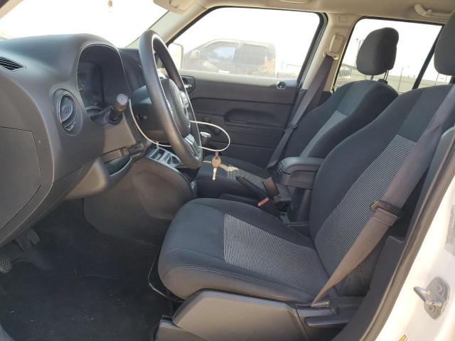 1C4NJPBA2GD652185 - 2016 JEEP PATRIOT SPORT Weiß Foto 7