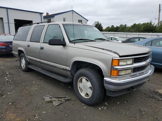 3GNFK16RXXG204379 - 1999 CHEVROLET SUBURBAN K1500 TAN photo 4