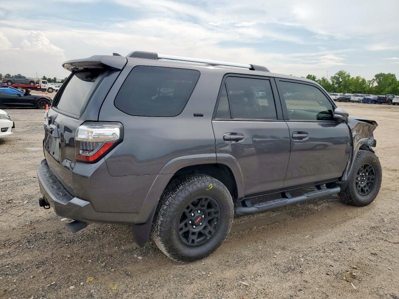 JTEFU5JR5P5296067 - 2023 TOYOTA 4RUNNER SR5 GRAY photo 3