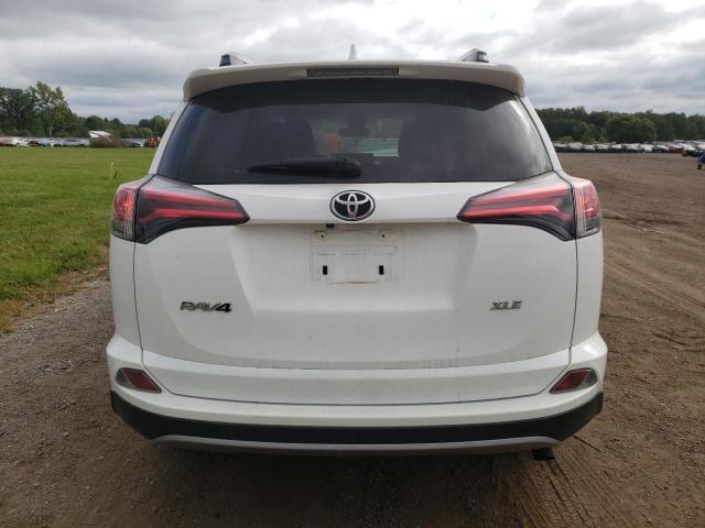 JTMWFREV8JJ190949 - 2018 TOYOTA RAV4 ADVENTURE WHITE photo 6