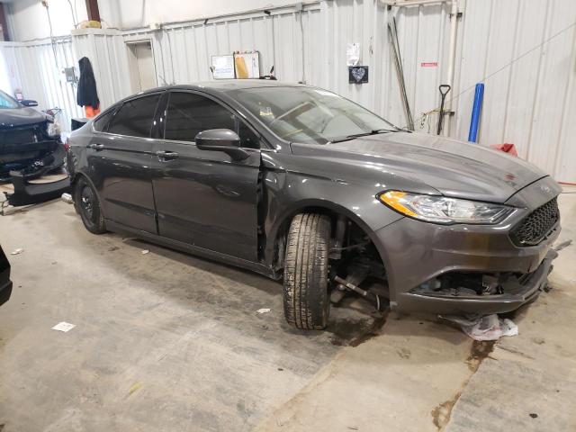 3FA6P0HD1JR267779 - 2018 FORD FUSION SE GRAY photo 4