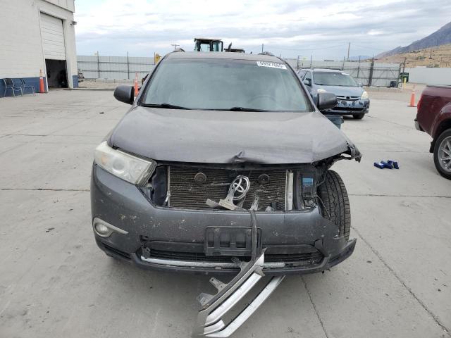 5TDBK3EH2DS211352 - 2013 TOYOTA HIGHLANDER BASE ნაცრისფერი ფოტო 5