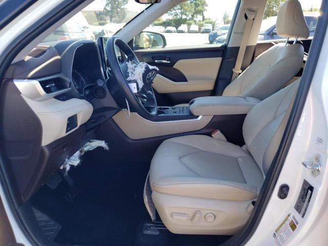 5TDGZRBH8NS236878 - 2022 TOYOTA HIGHLANDER XLE WHITE photo 7