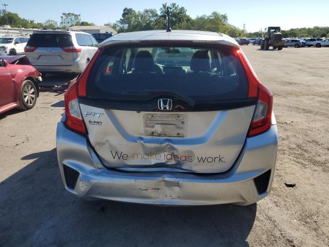 3HGGK5H5XFM743763 - 2015 HONDA FIT LX 银色 照片 6