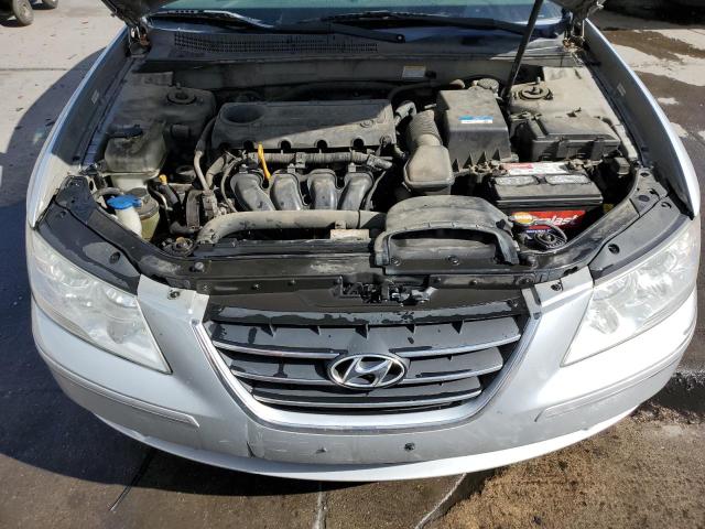 5NPEU4AC2AH614059 - 2010 HYUNDAI SONATA SE SILVER photo 11