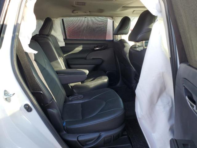 5TDGZRBH9NS186945 - 2022 TOYOTA HIGHLANDER XLE თეთრი ფოტო 11