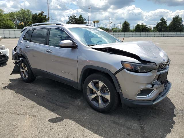 1C4PJMDN5KD180418 - 2019 JEEP CHEROKEE LIMITED SILVER photo 4