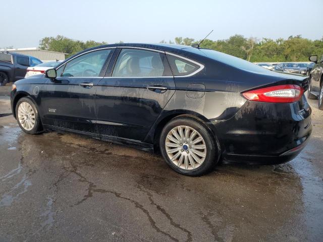 3FA6P0PU2GR265355 - 2016 FORD FUSION SE PHEV BLACK photo 2